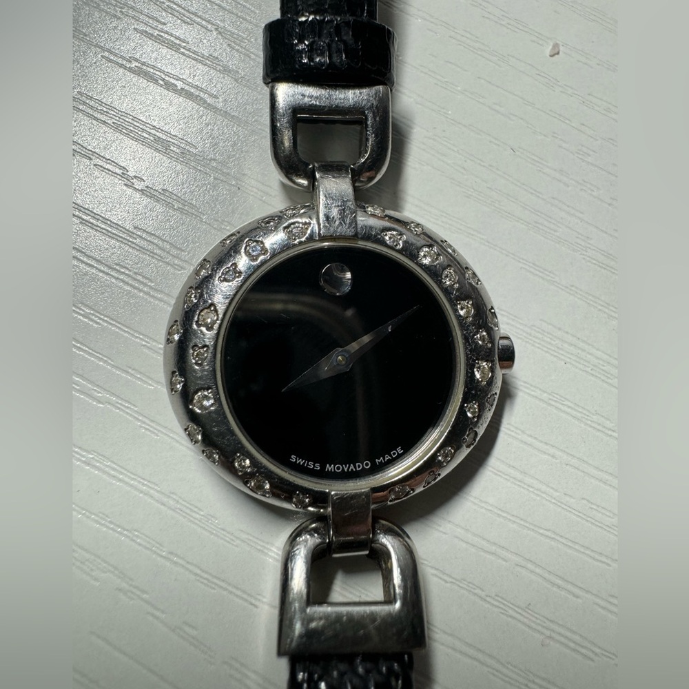 Movado Vivo Diamond watch 27mm